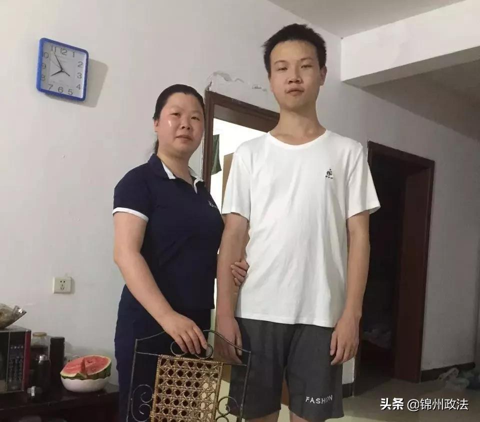 管家婆，解锁两组三中三点选法管家婆三中三号码