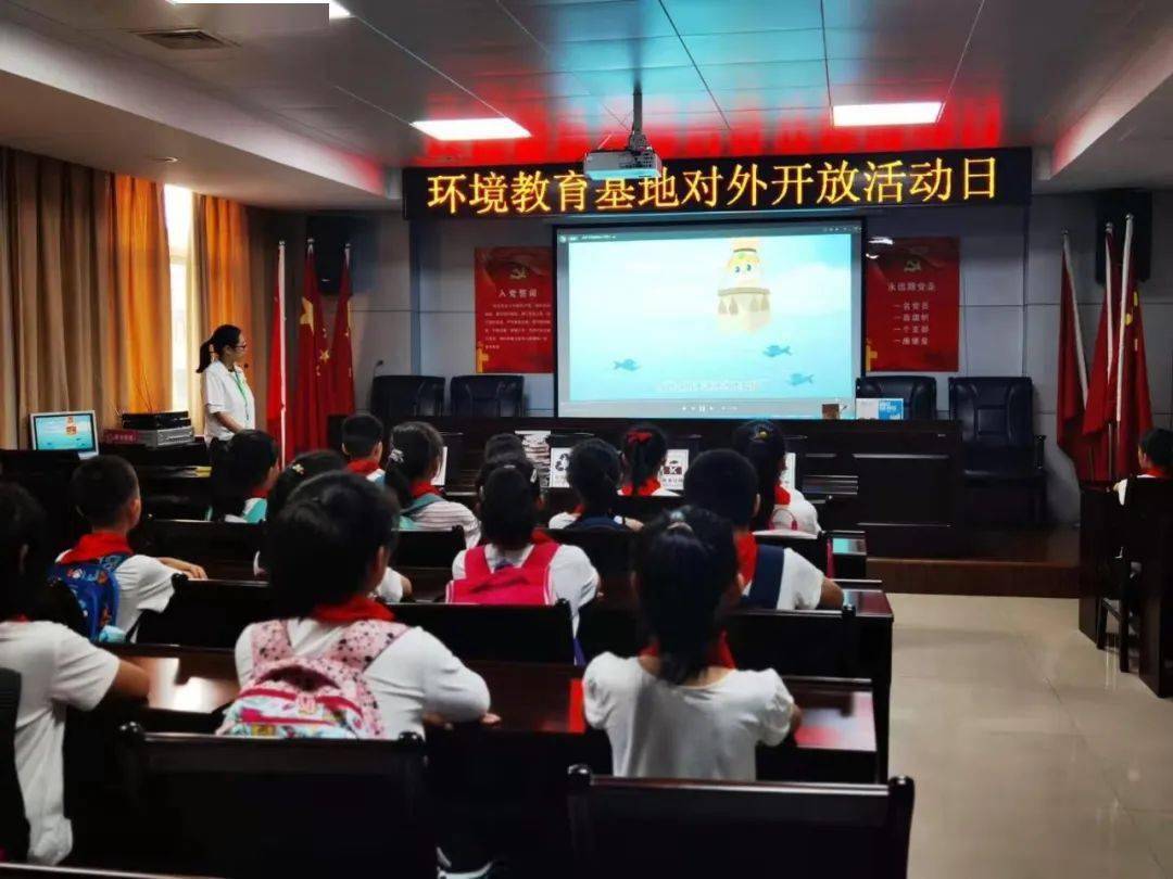 精选二四六天天彩头挂牌