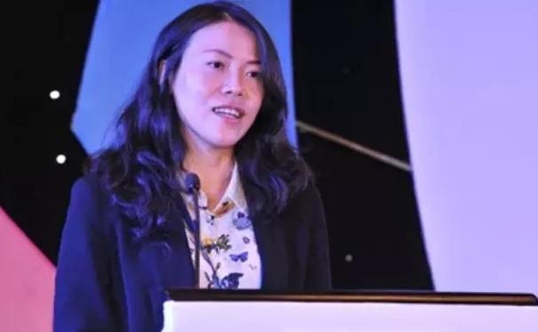 香港正挂挂牌,金融市场的创新与挑战香港正挂挂牌彩图之全个篇