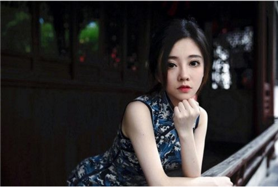 蓝姐三中三大揭秘，透视数字游戏中的规律论坛蓝姐三中三专注资料